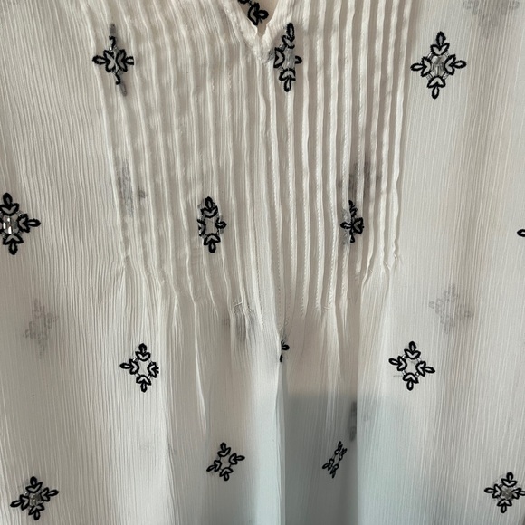 White House Black Market White and Black Women's Top 3/4 sleeve boho - Picture 6 of 14